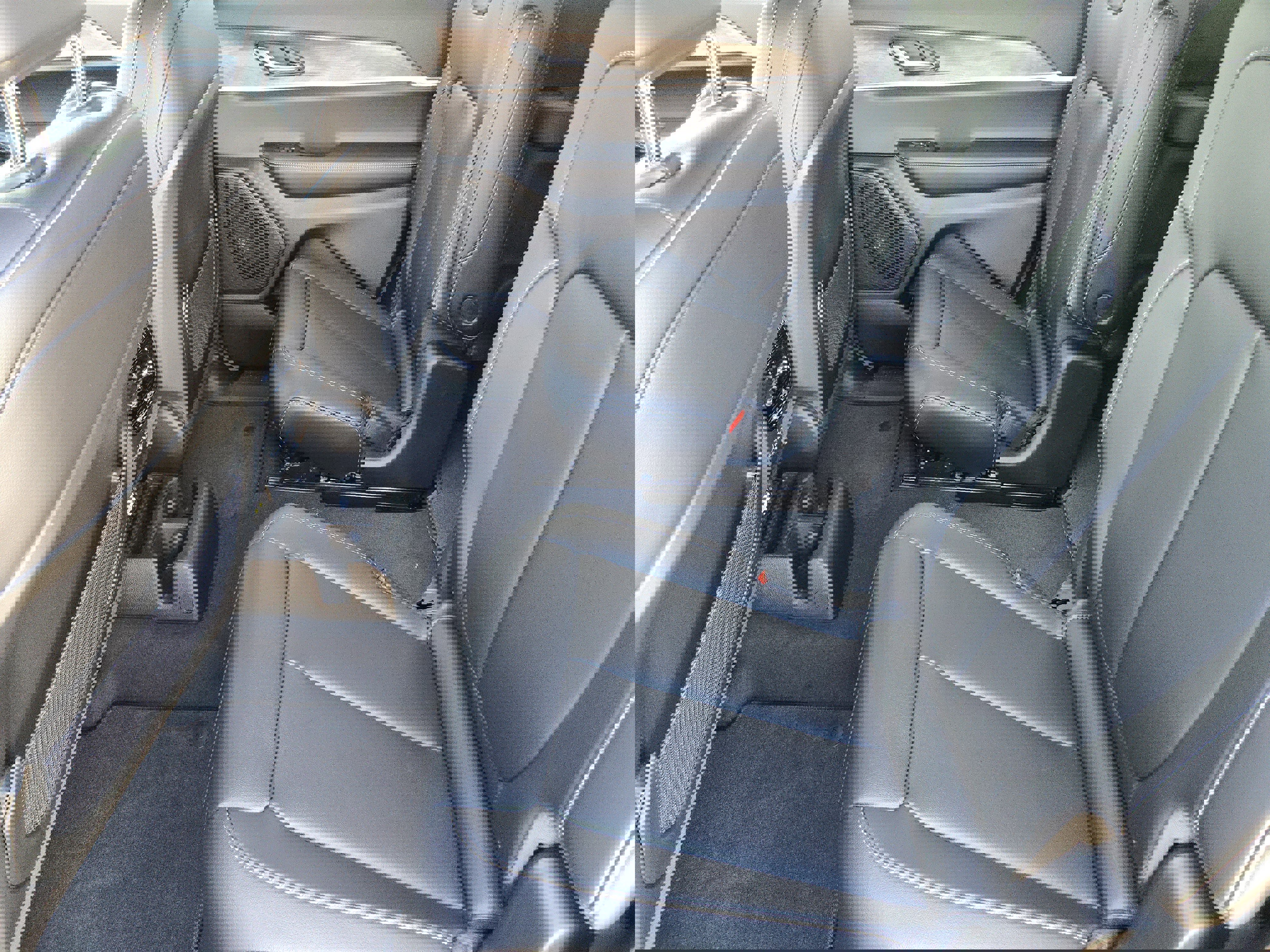 New 2025 Jeep Grand Cherokee L Limited w/ Black Appearance Package image 20