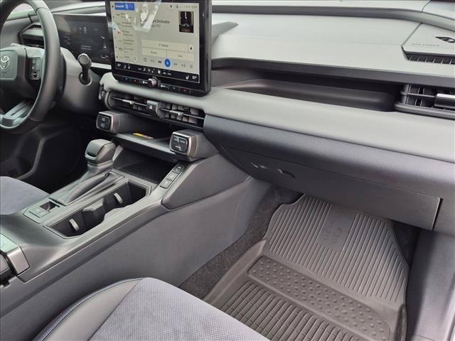 Used 2026 Toyota RAV4 XSE w/ Weather Package AWD/4WD image 21