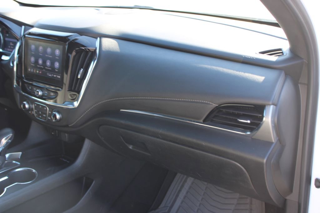 Used 2023 Chevrolet Traverse LT image 33
