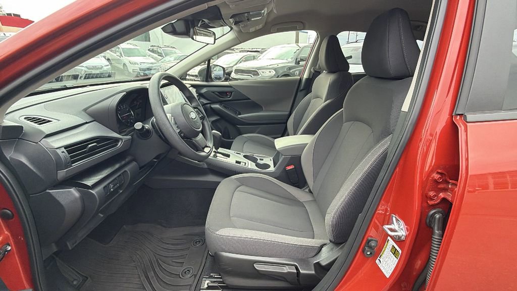 Used 2025 Subaru Crosstrek 2.0i Premium image 32