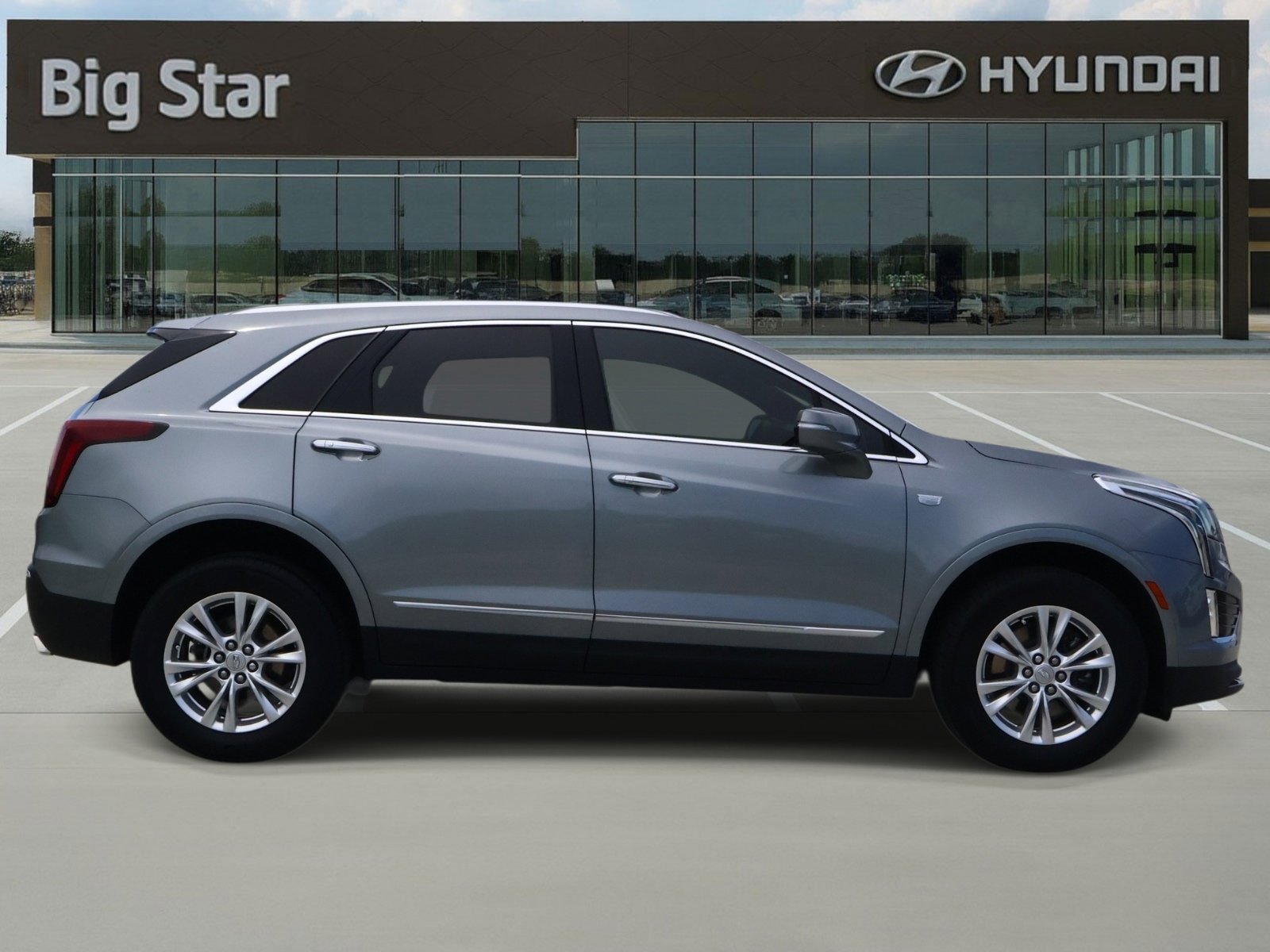 Used 2024 Cadillac XT5 Luxury w/ LPO, Floor Liner Package FWD image 5