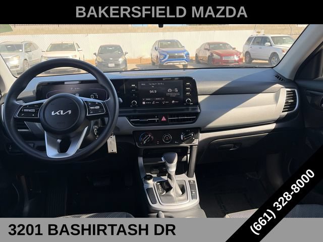 Used 2026 Kia Seltos LX AWD/4WD image 12