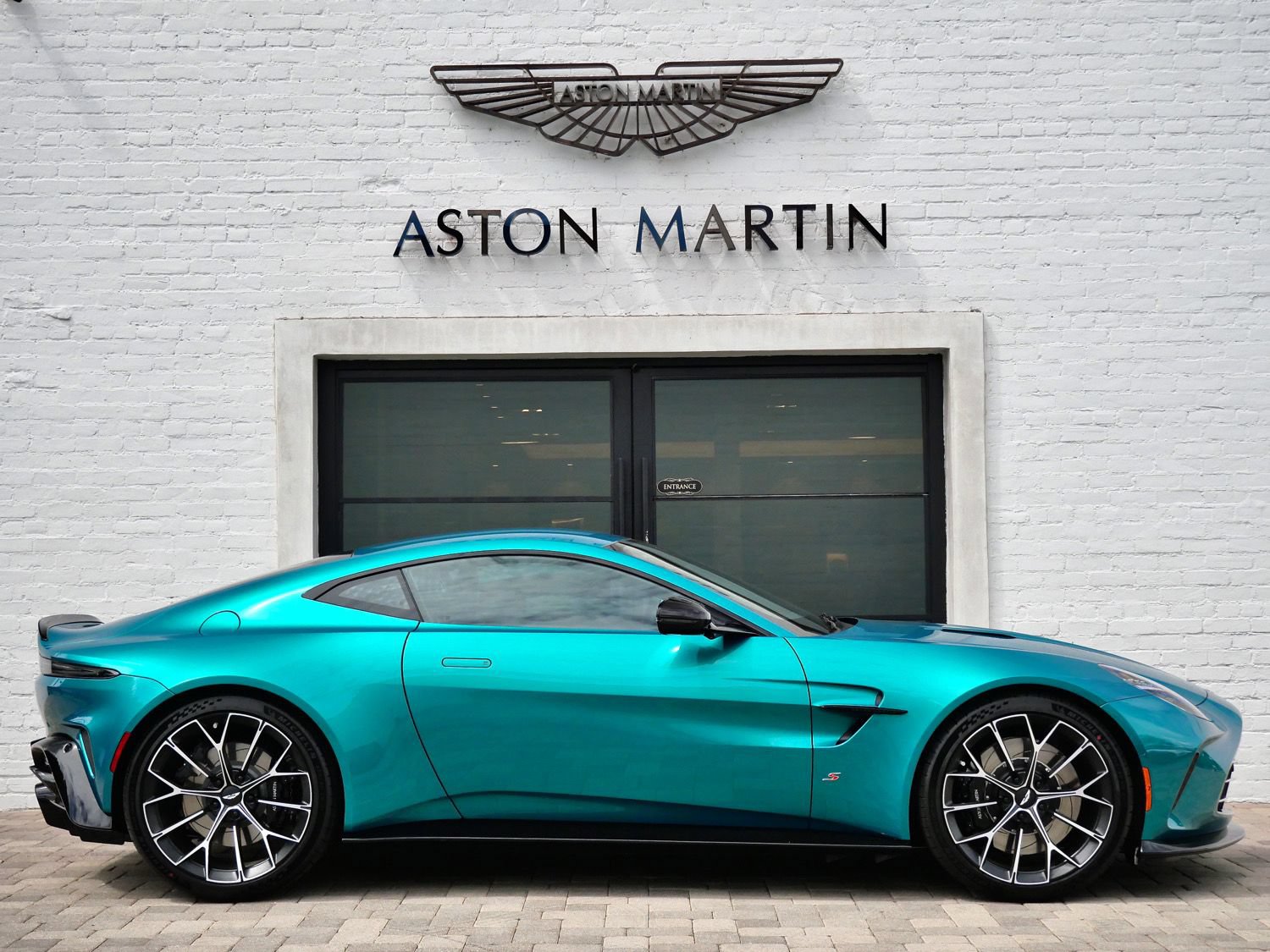 New 2026 Aston Martin V8 Vantage S RWD image 24