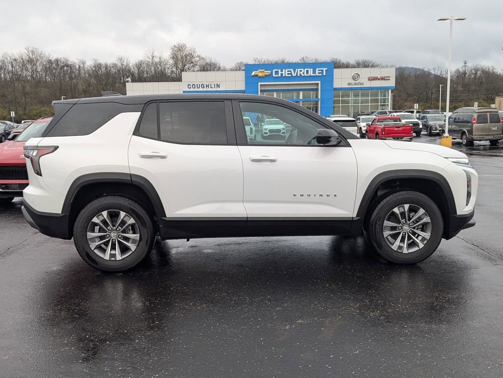 New 2026 Chevrolet Equinox LT w/ Convenience Package II image 8