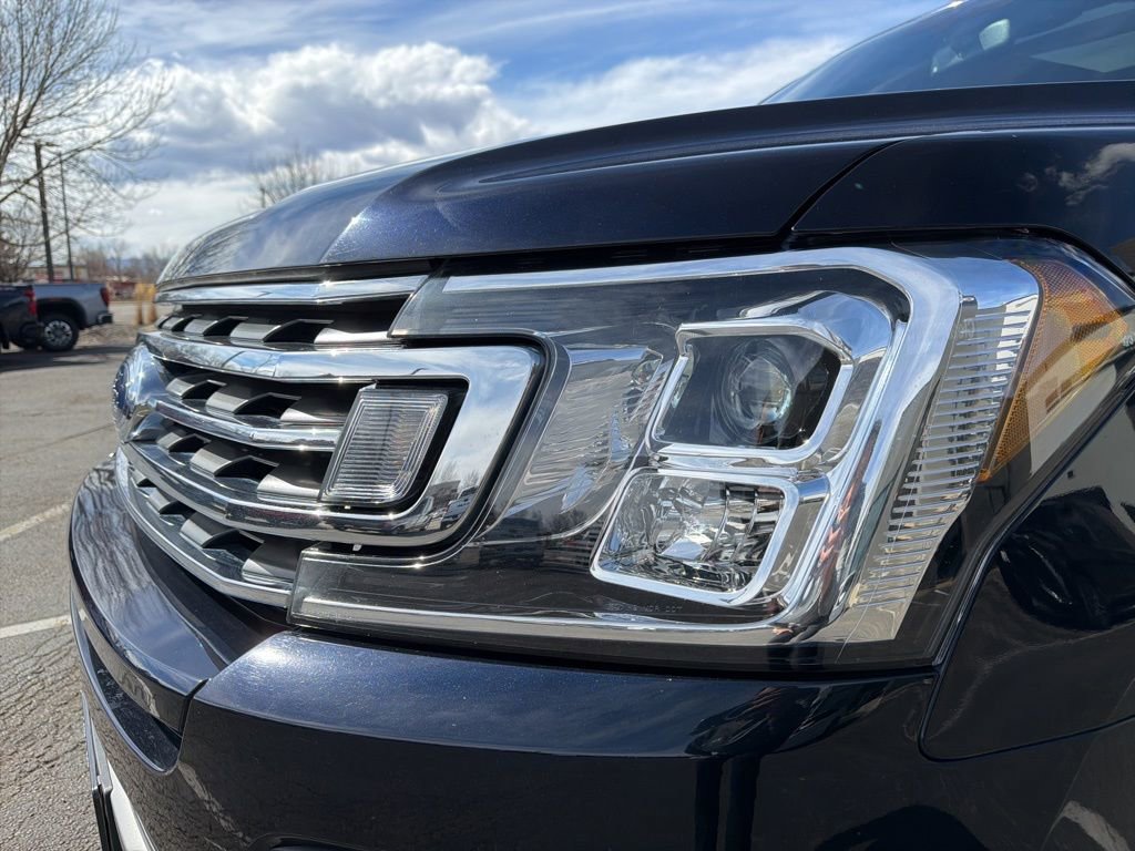 Used 2021 Ford Expedition XLT image 10