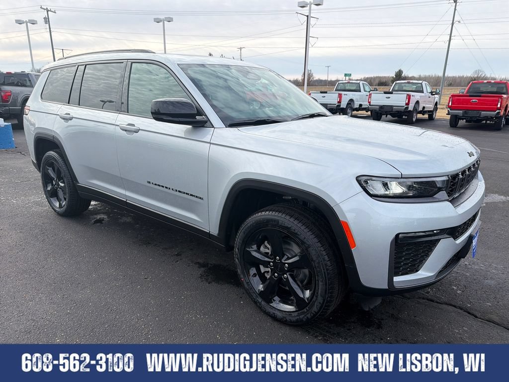 New 2026 Jeep Grand Cherokee L Limited w/ Limited Altitude Package AWD/4WD image 7