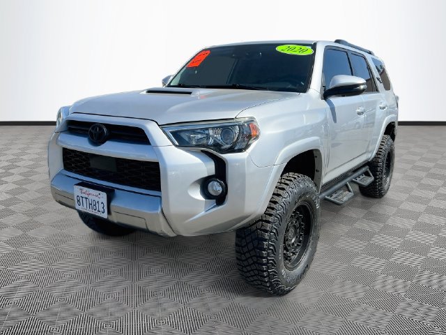 Used 2020 Toyota 4Runner TRD Off-Road Premium AWD/4WD image 3