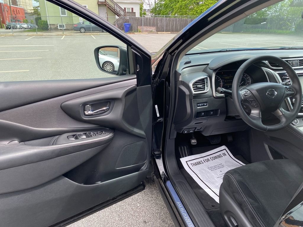 Used 2020 Nissan Murano SV image 10