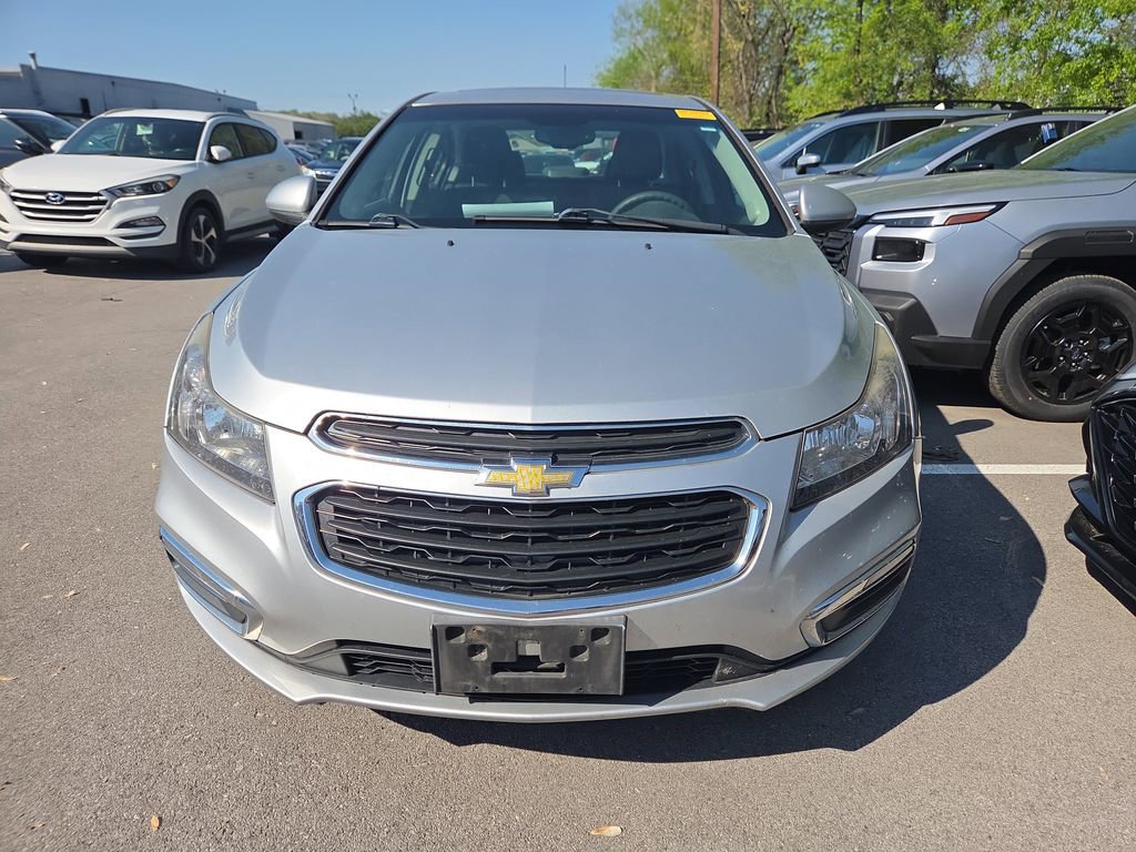 Used 2016 Chevrolet Cruze LT w/ Sun And Sound Package image 12