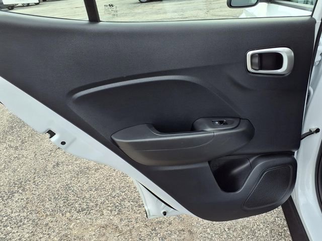 Used 2025 Hyundai Venue SEL image 62