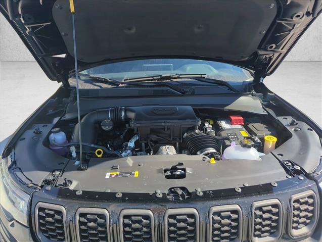 New 2026 Jeep Compass Latitude AWD/4WD image 15