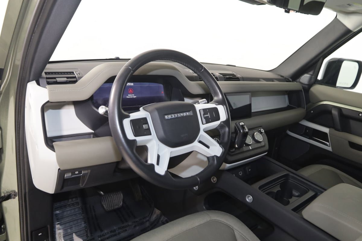 Used 2020 Land Rover Defender 110 First Edition AWD/4WD image 26