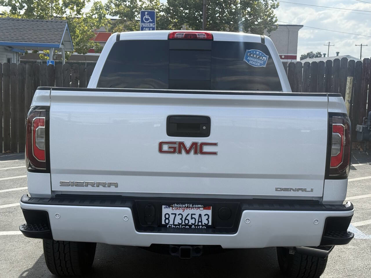 Used 2018 GMC Sierra 1500 Denali image 5