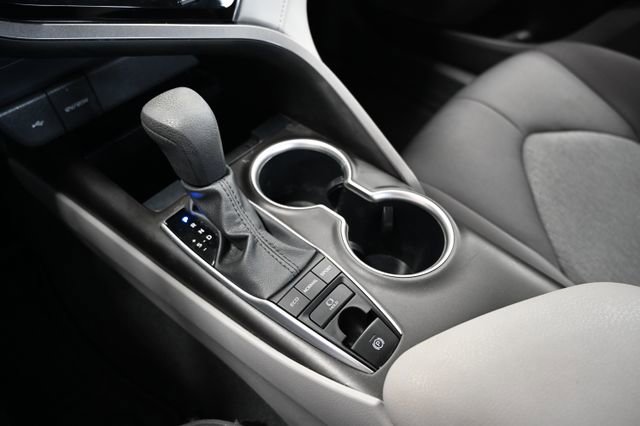 Used 2023 Toyota Camry LE image 19