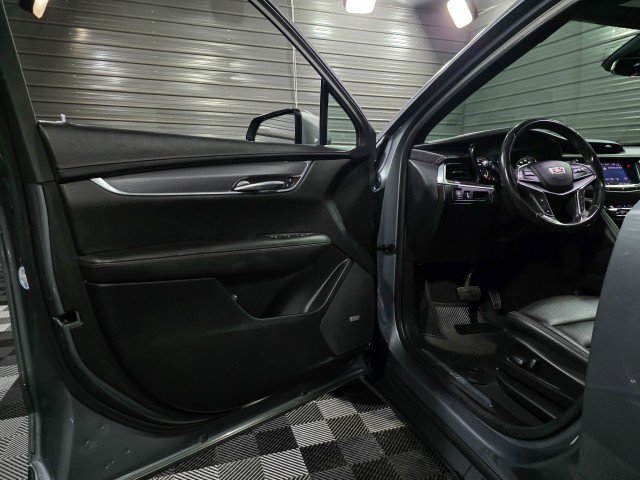 Used 2021 Cadillac XT5 Luxury image 32