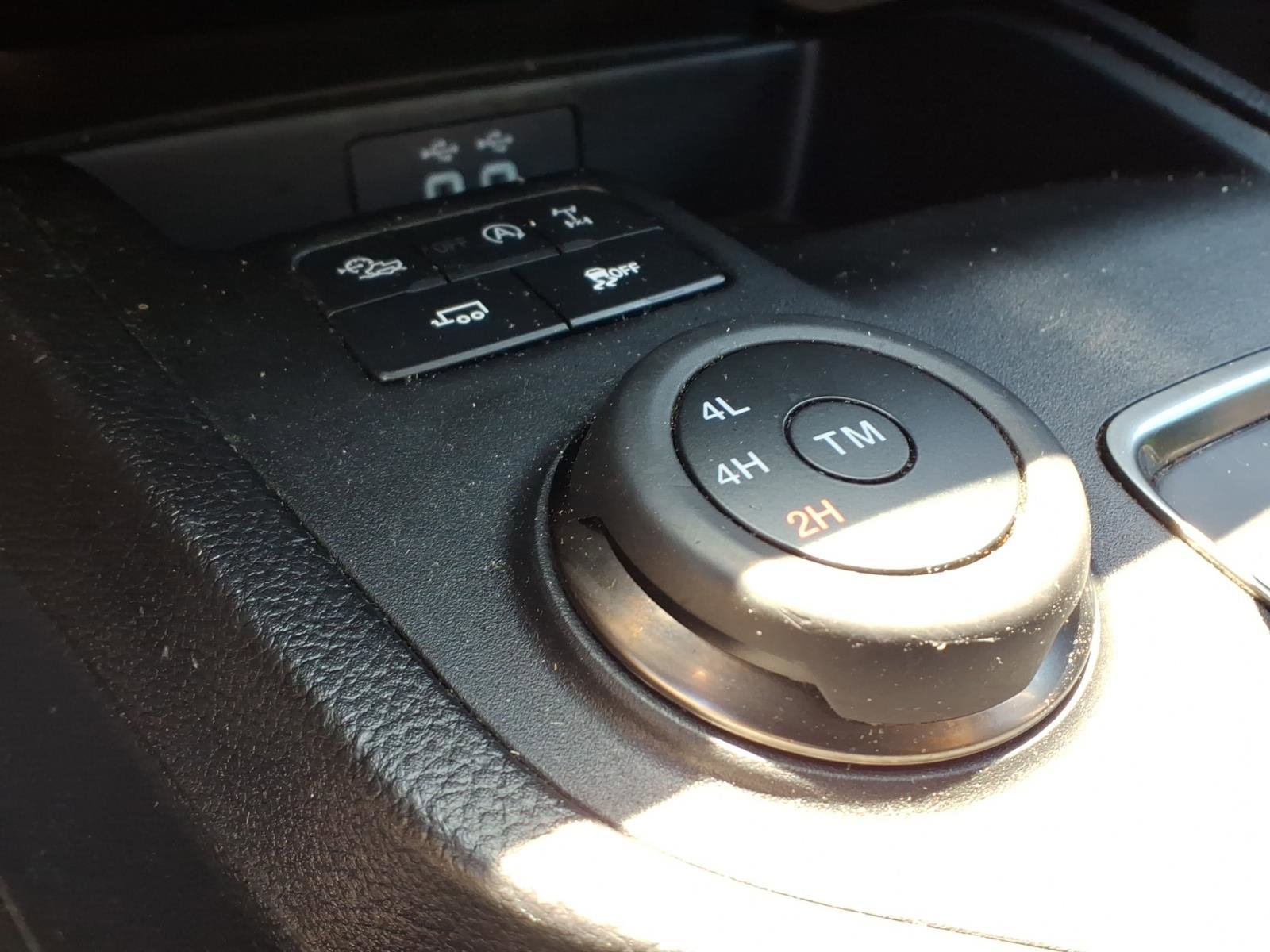 Used 2020 Ford Ranger XLT w/ Equipment Group 302A Luxury AWD/4WD image 17