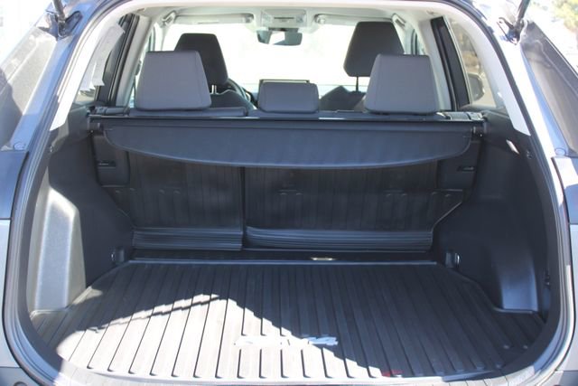 Used 2022 Toyota RAV4 XLE image 27