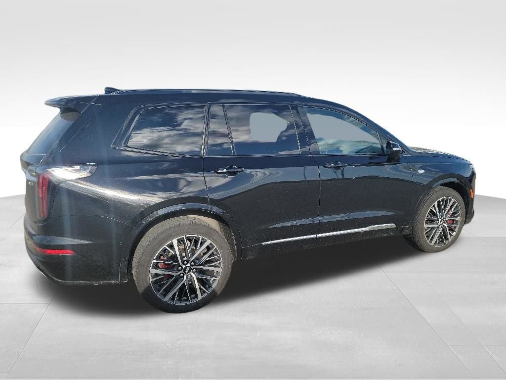 Certified 2023 Cadillac XT6 Sport w/ Technology Package AWD/4WD image 19