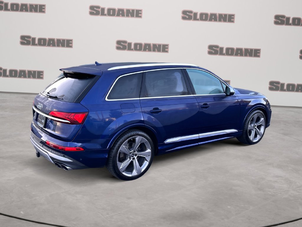 Certified 2023 Audi SQ7 Premium Plus w/ Towing Package AWD/4WD image 5