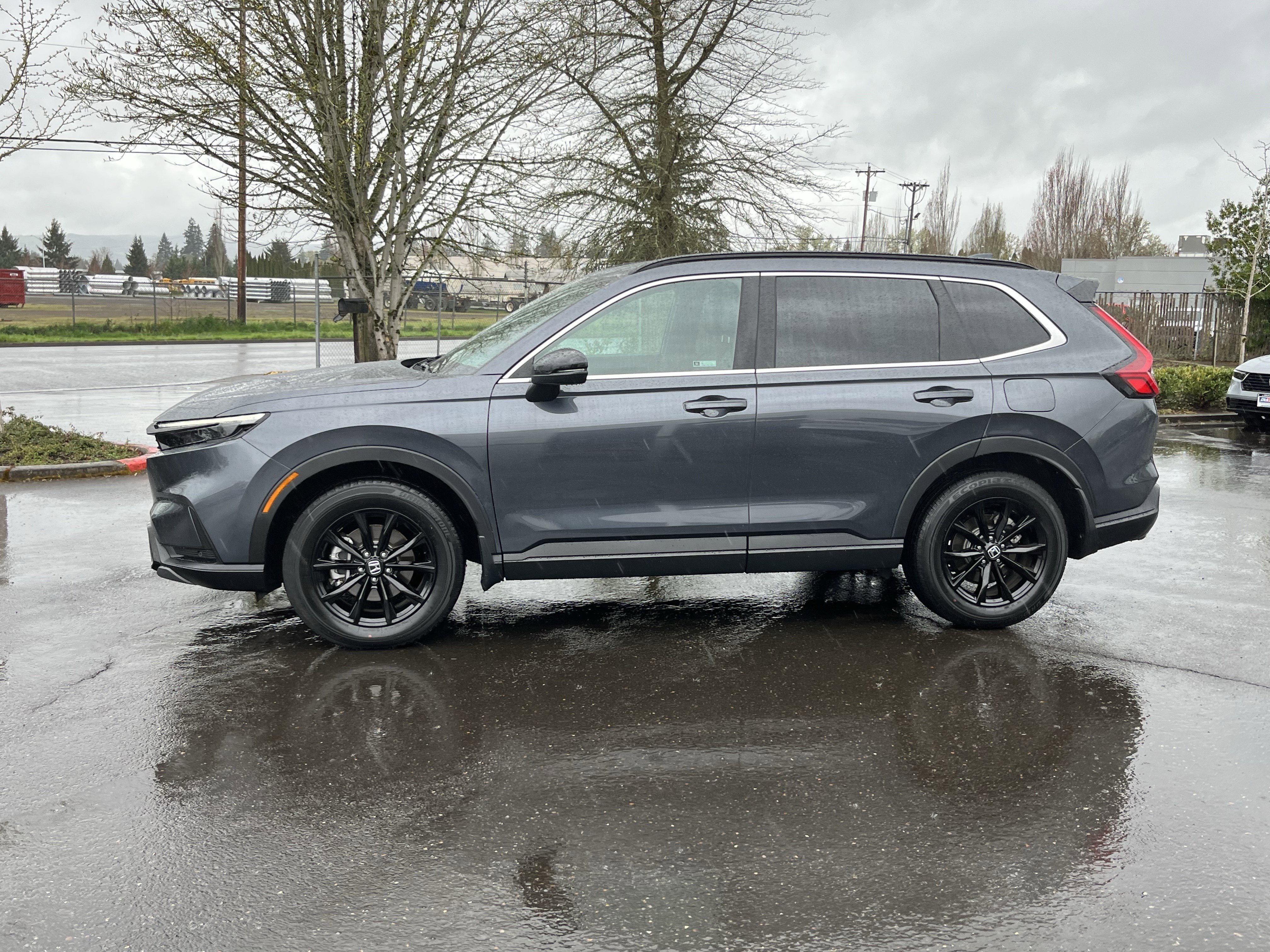 Used 2024 Honda CR-V Sport-L image 2