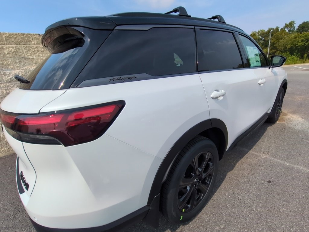 New 2026 INFINITI QX60 Autograph w/ Dark Cargo Package image 4
