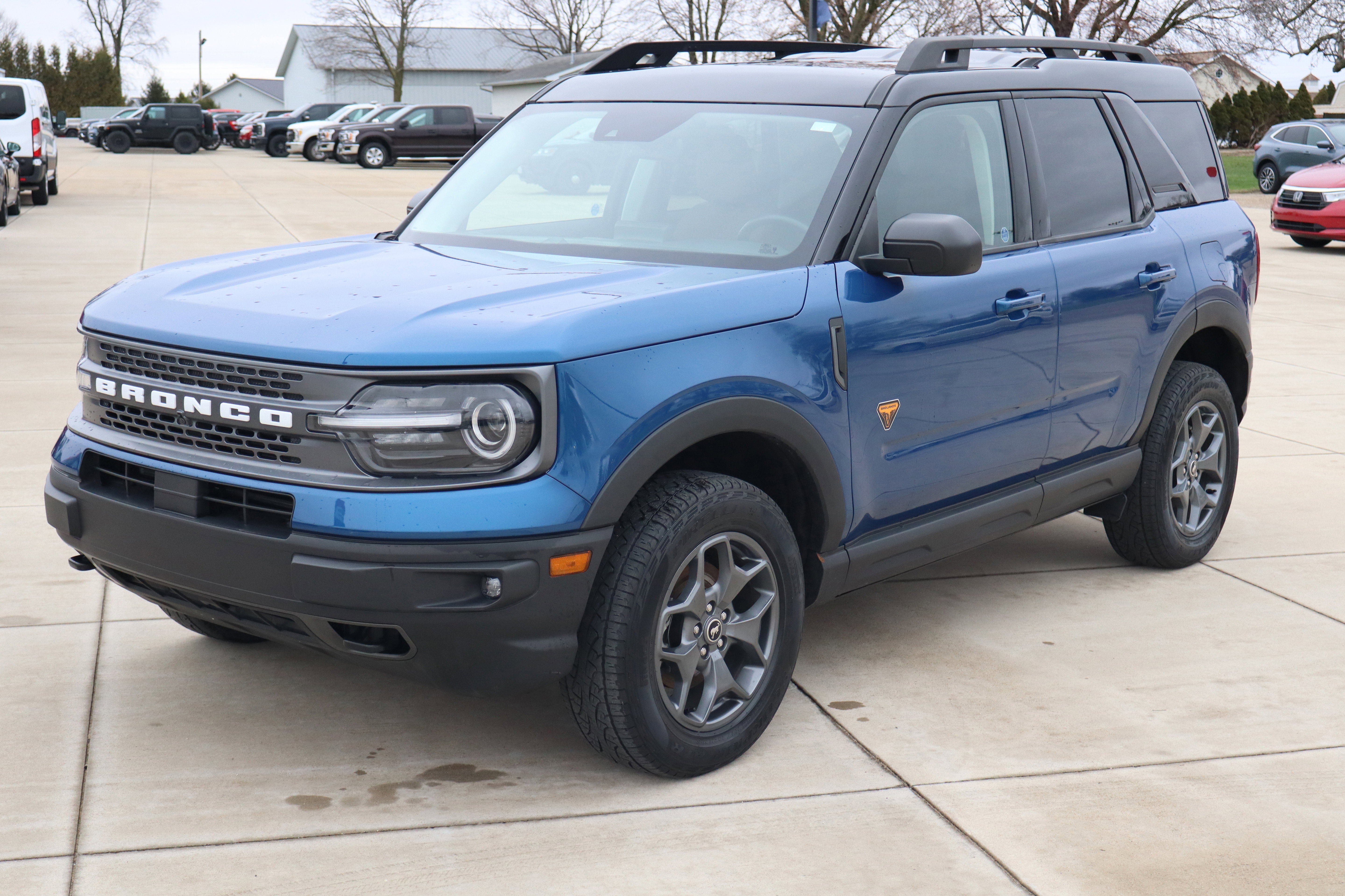 Used 2023 Ford Bronco Sport Badlands w/ Premium Package image 2