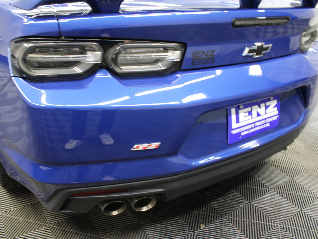 Used 2019 Chevrolet Camaro SS RWD image 38