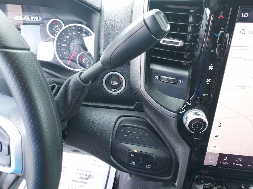 New 2027 RAM 3500 Tradesman AWD/4WD image 25