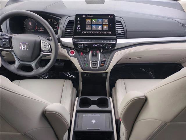 Used 2025 Honda Odyssey EX-L image 16