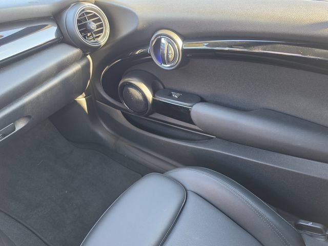 Used 2019 MINI Cooper S w/ Premium Package FWD image 26