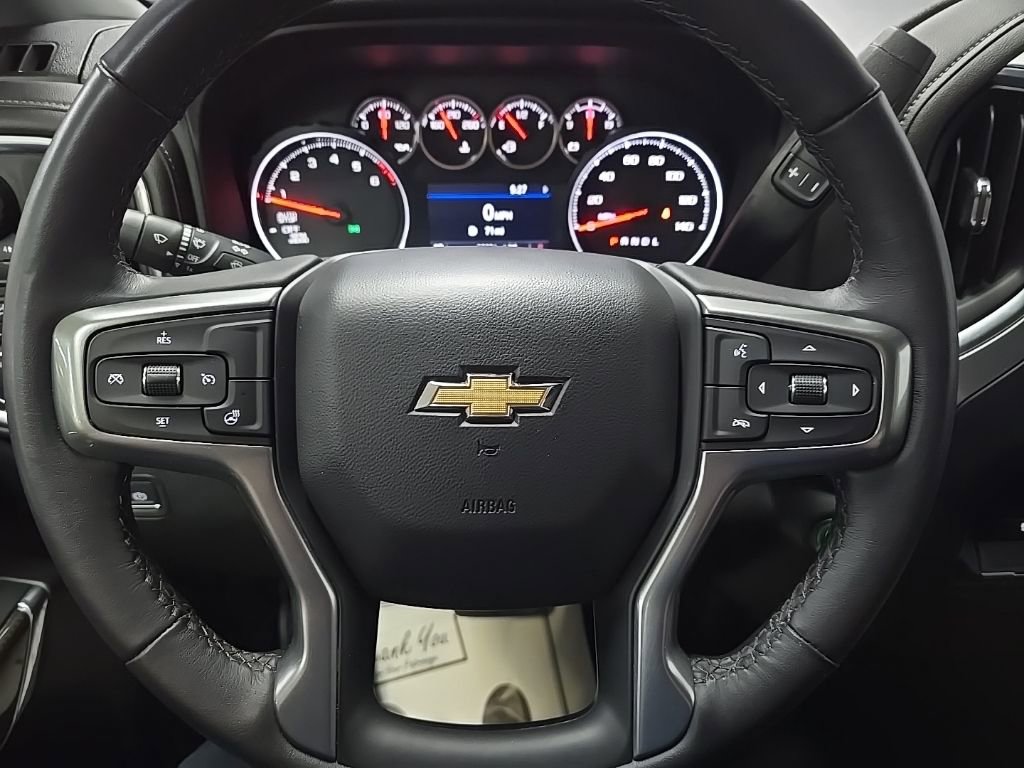Used 2022 Chevrolet Silverado 1500 LT w/ Z71 Off-Road Package AWD/4WD image 18