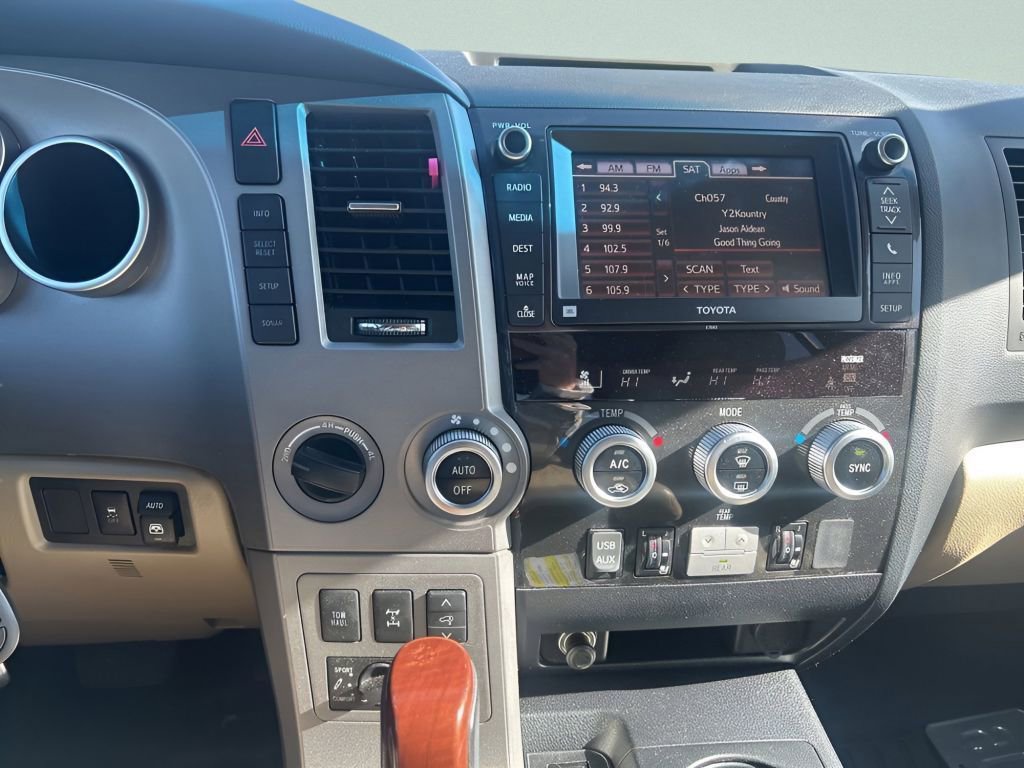Used 2013 Toyota Sequoia Platinum AWD/4WD image 26