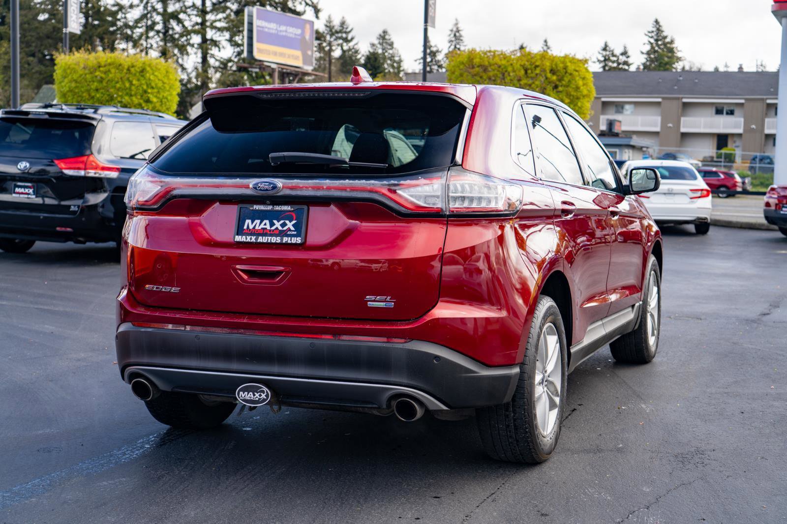Used 2018 Ford Edge SEL w/ Equipment Group 201A AWD/4WD image 11
