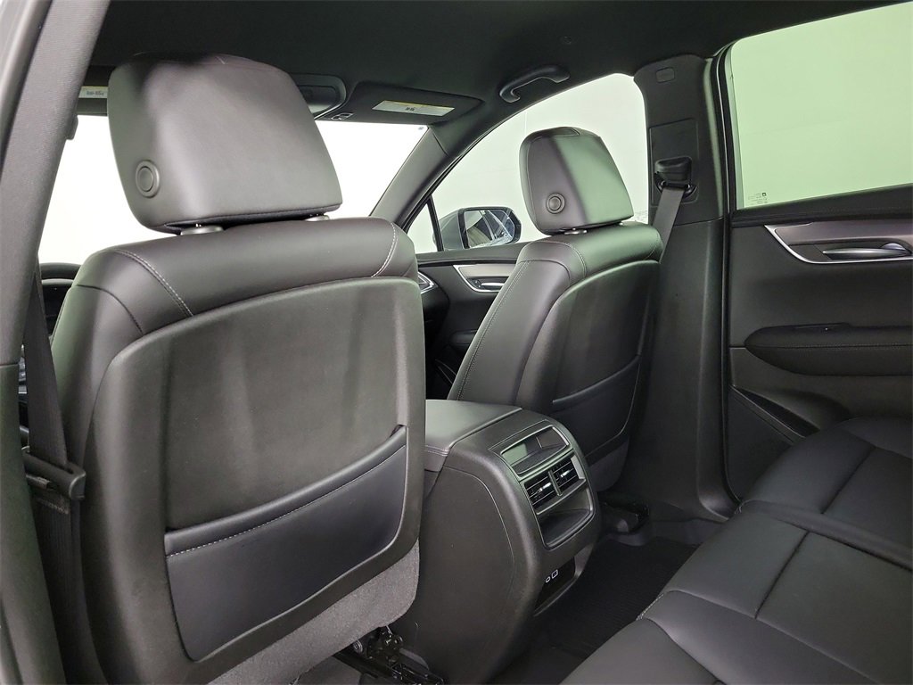 Certified 2023 Cadillac XT5 Luxury image 12