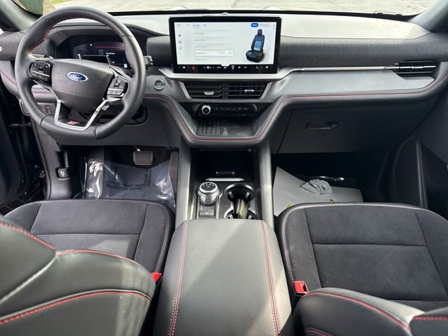 Used 2025 Ford Explorer ST AWD/4WD image 18