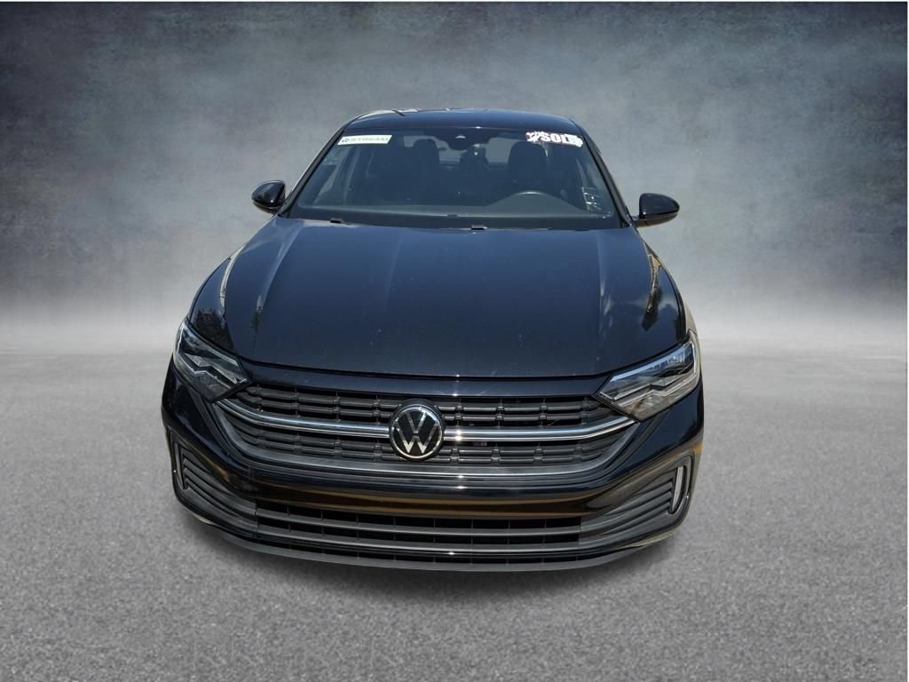 Used 2023 Volkswagen Jetta Sport FWD image 2