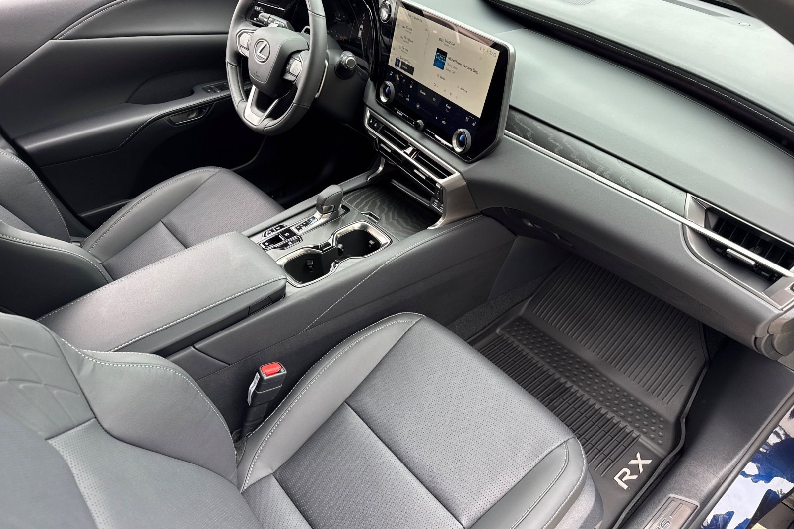 New 2026 Lexus RX 350h AWD/4WD image 27