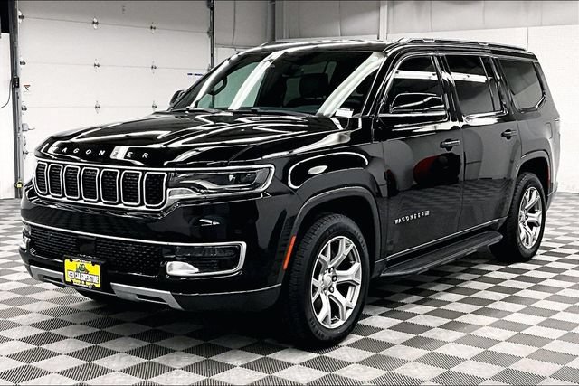 Used 2022 Jeep Wagoneer Series II AWD/4WD image 12