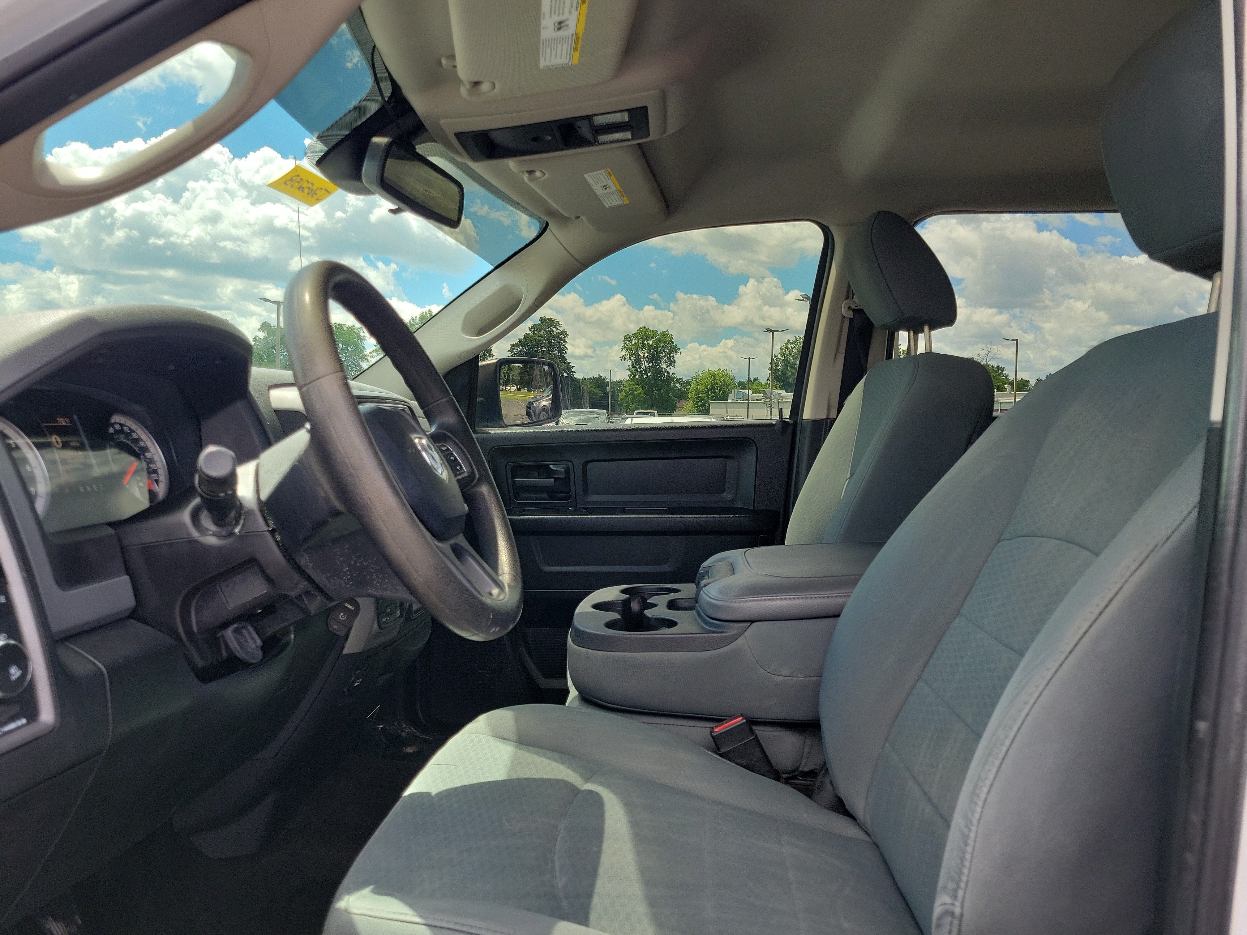 Used 2016 RAM 1500 Express w/ Popular Equipment Group AWD/4WD image 15