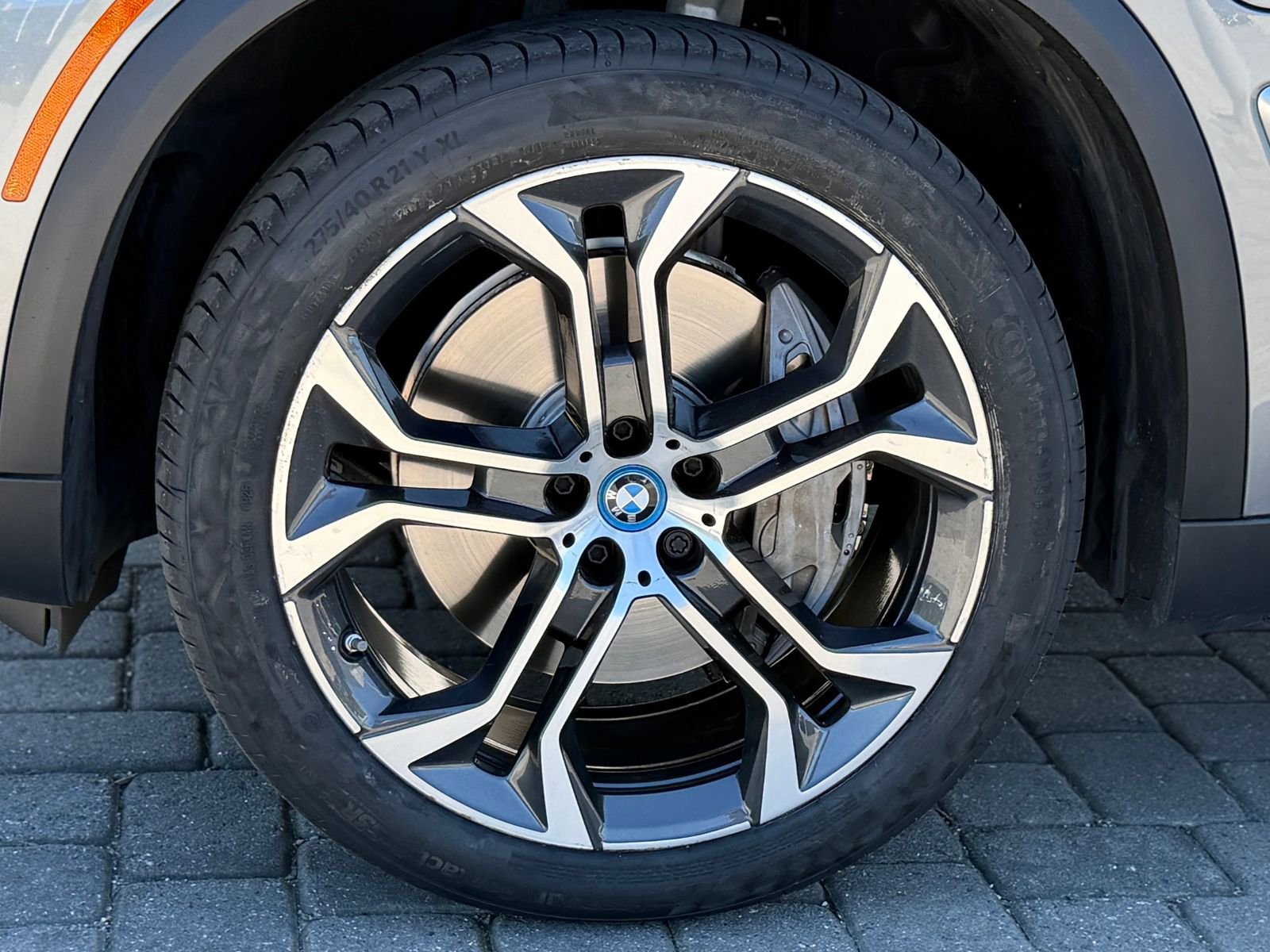 Certified 2024 BMW X5 xDrive50e w/ Premium Package image 13