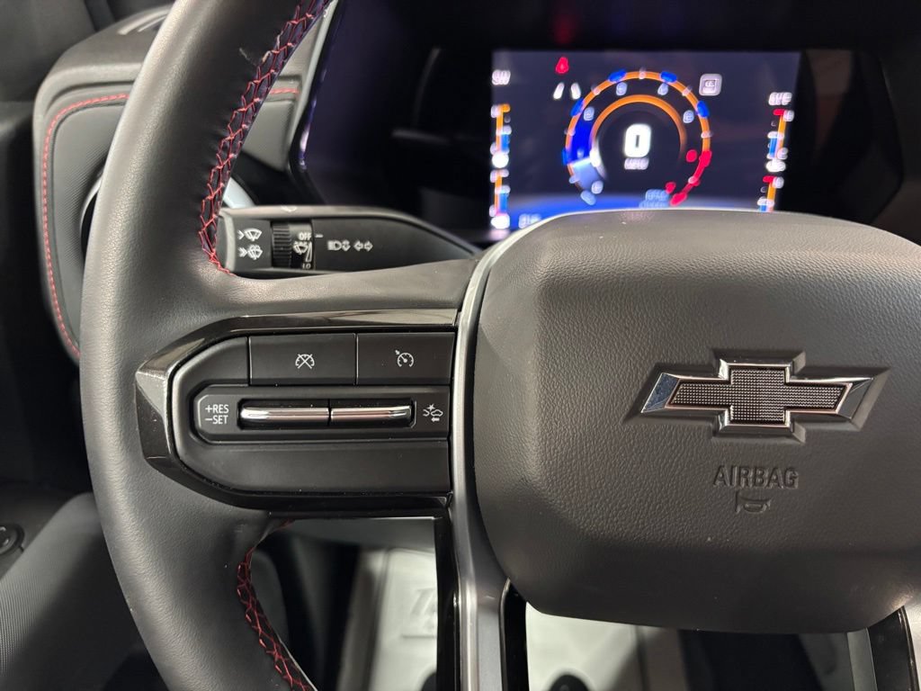 Used 2023 Chevrolet Colorado Z71 AWD/4WD image 27