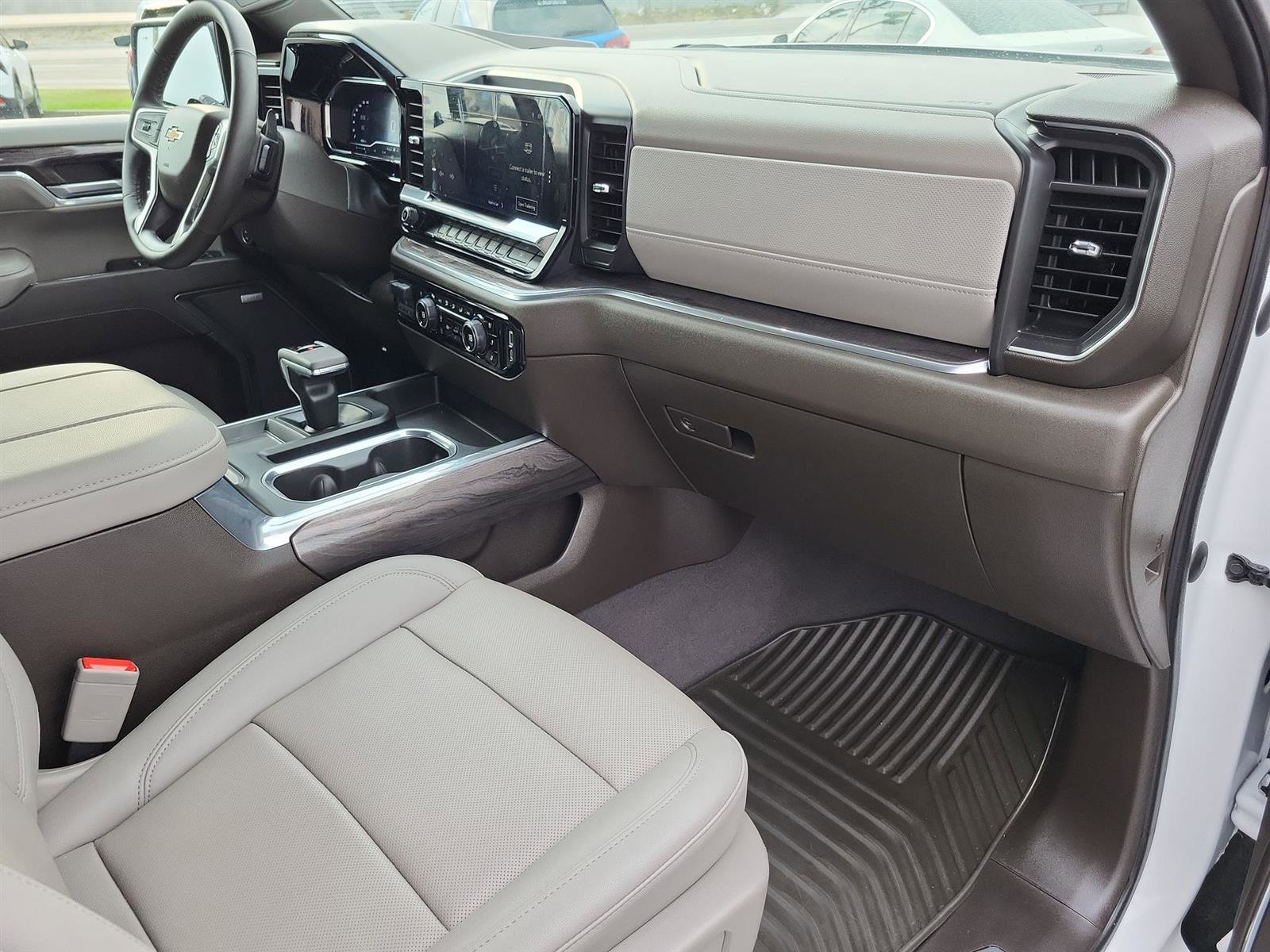 Used 2023 Chevrolet Silverado 1500 LTZ w/ LTZ Convenience Package II image 27