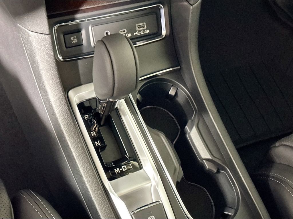 New 2025 Subaru Ascent Limited image 19