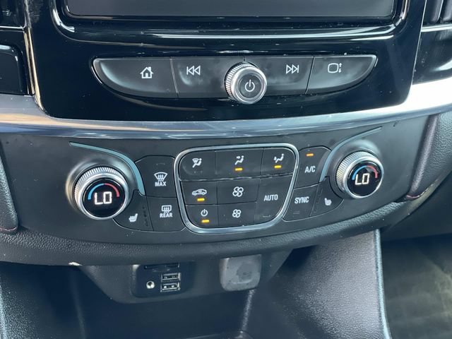 Used 2023 Chevrolet Traverse RS w/ LPO, Floor Liner Package FWD image 15