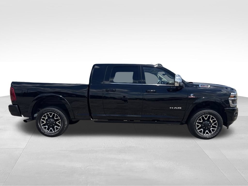 Used 2025 RAM 3500 Longhorn AWD/4WD image 2
