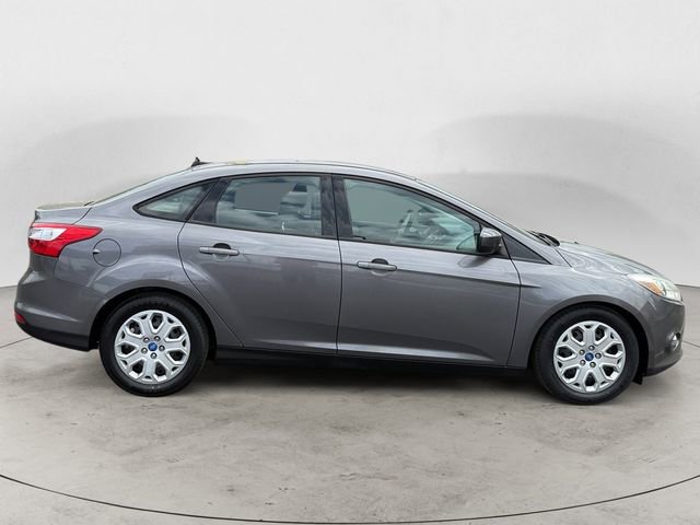 Used 2012 Ford Focus SE FWD image 6