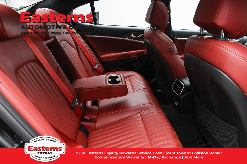 Used 2024 Genesis G70 2.5T w/ Sport Prestige Package RWD image 24