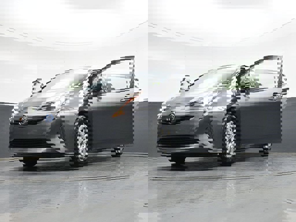 Used 2017 Toyota Prius Two image 39