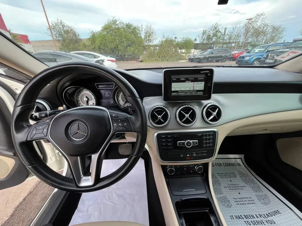 Used 2015 Mercedes-Benz GLA 250 image 23