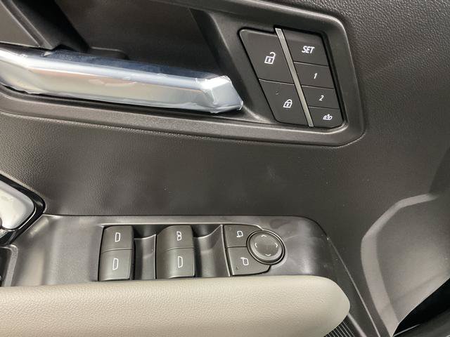 New 2026 Chevrolet Colorado ZR2 AWD/4WD image 12